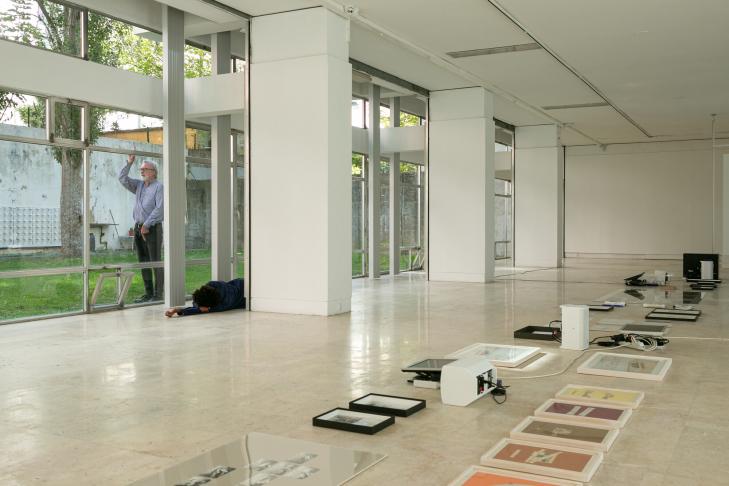 Exhibition view, Exposição Coletiva para um Único Corpo – A composição Privada (Lisboa, 2021),  ...